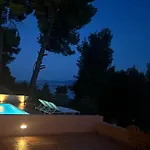 Tatil Evi Askalosia Agios Georgios Lichados (Istiaia-Aidipsos)