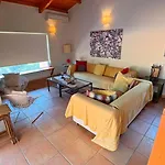 Askalosia Tatil Evi *